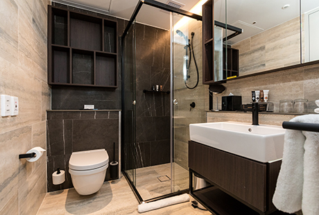 Lyndhurst Delux Suite - Shared Bathroom